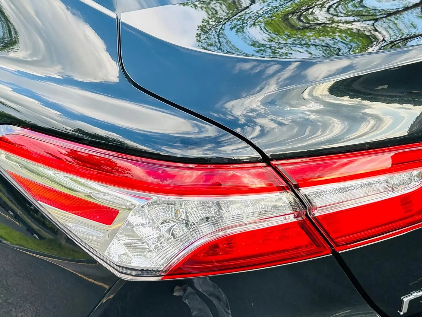 Toyota Camry 2023 — Фото 7/20