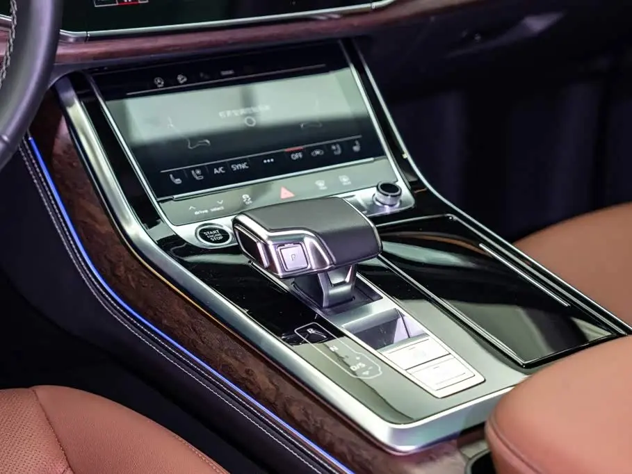 Audi Q7 2024 — Photo 13/20