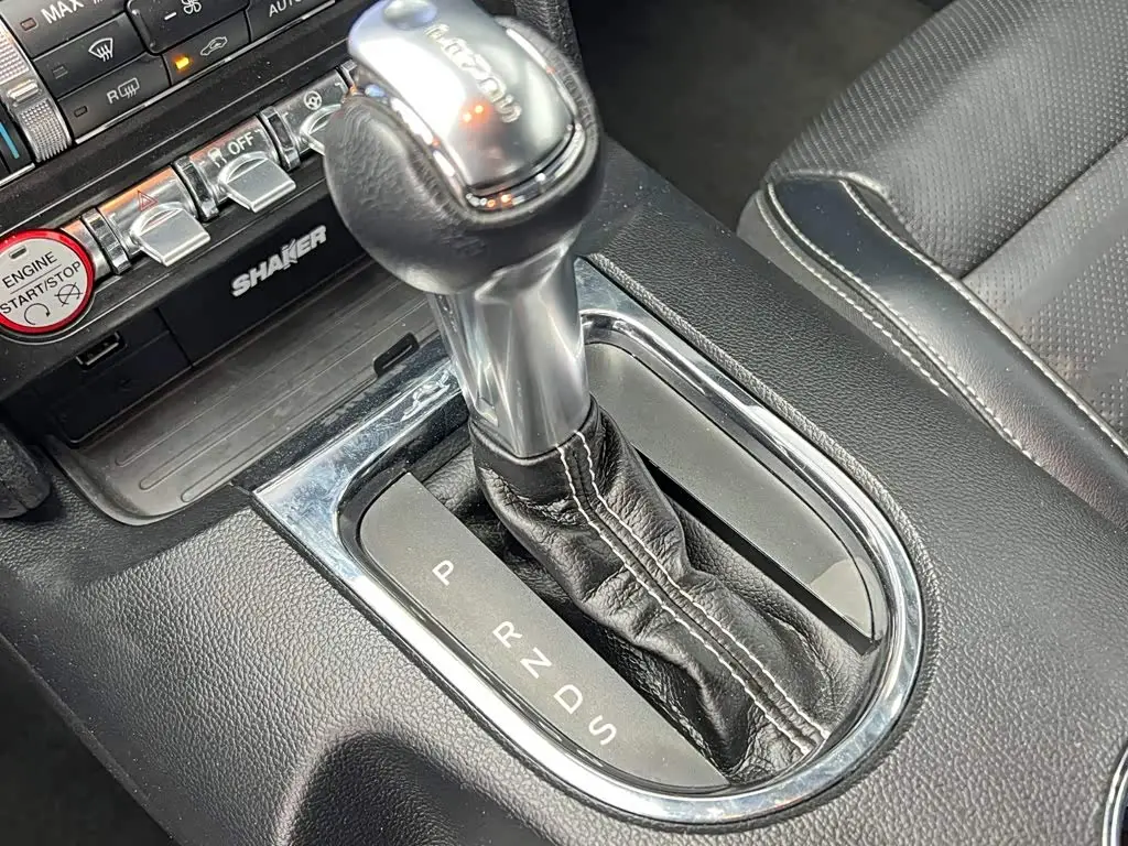 Ford Mustang 2017 — Photo 15/20