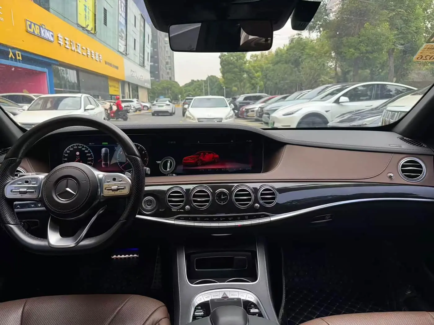 Mercedes-Benz S-Class 2020 — Photo 11/14
