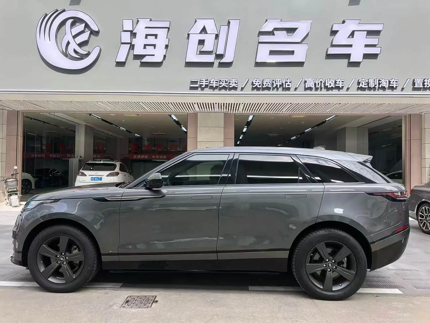 Land Rover Range Rover Velar 2019 — Фото 5/17