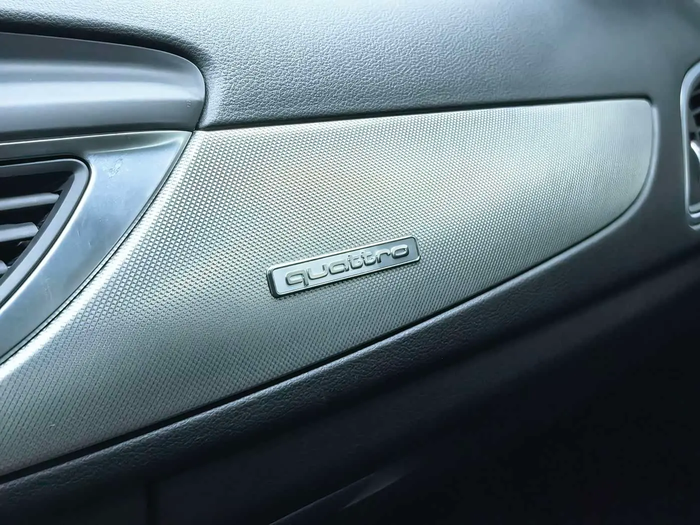 Audi A6L 2017 — Photo 16/20