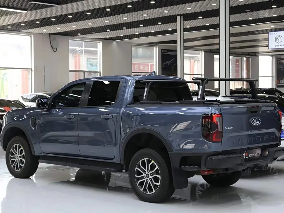 Ford Ranger 2024 — Фото 19/20