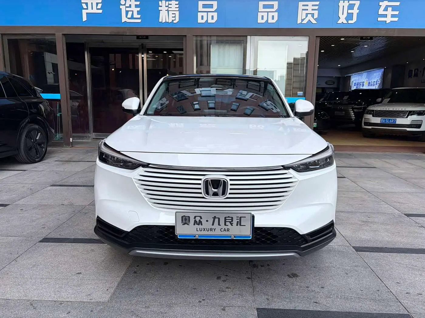 Honda Vezel 2024 — Фото 2/12