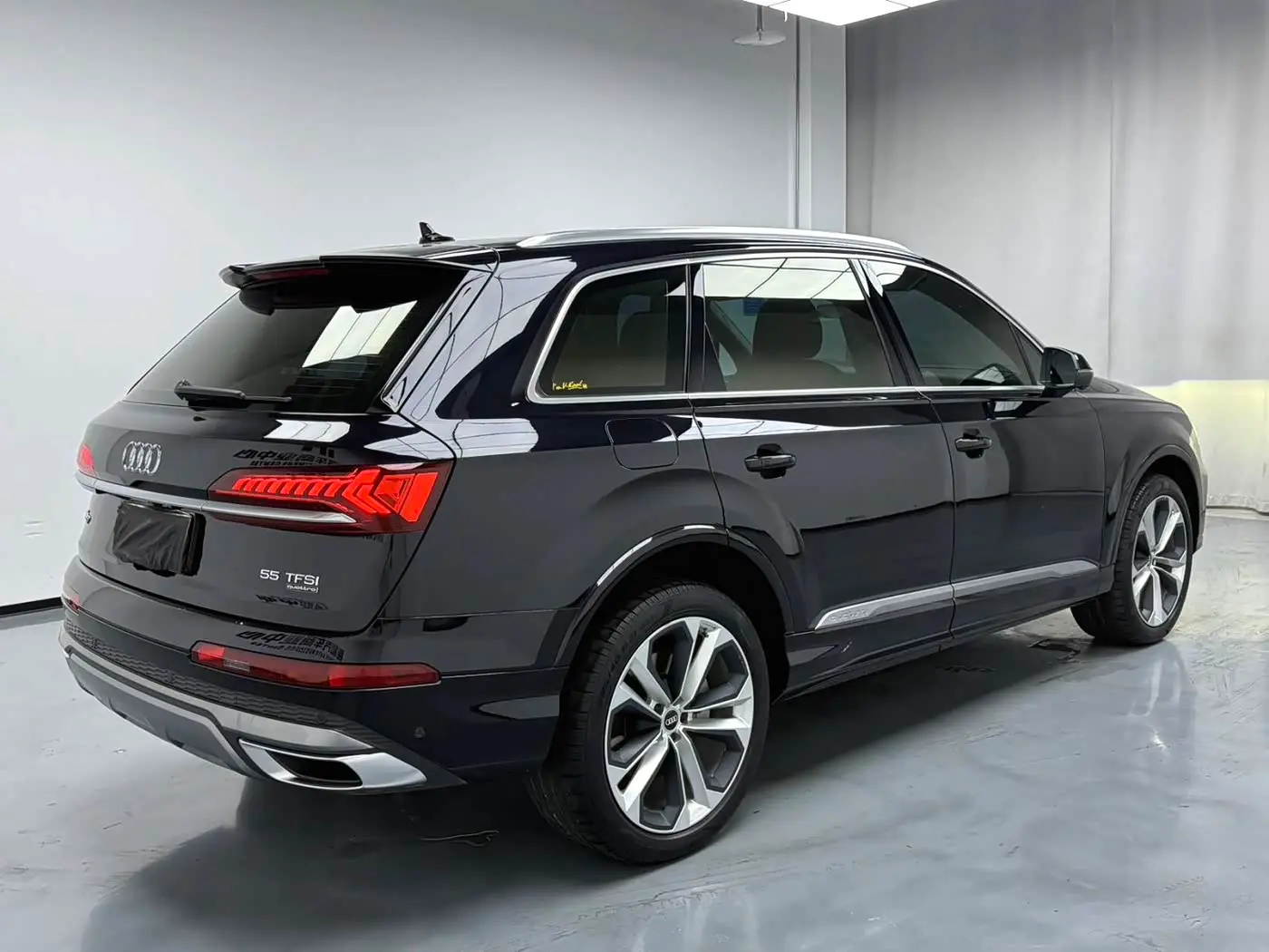 Audi Q7 2021 — Photo 7/9
