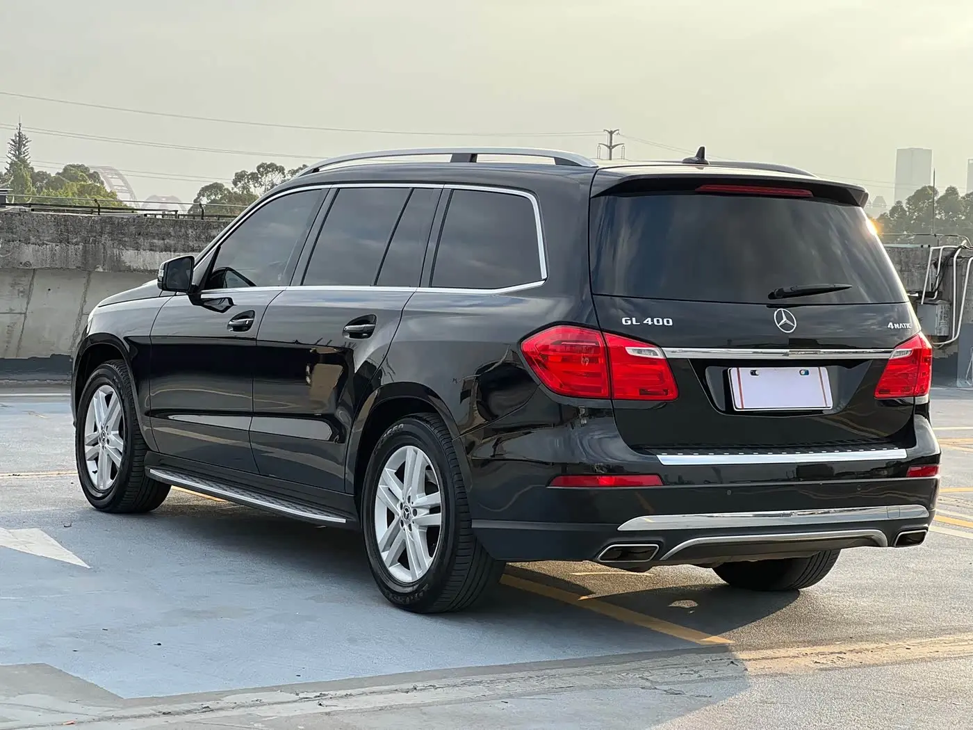 Mercedes-Benz GL-Class 2015 — Фото 4/19