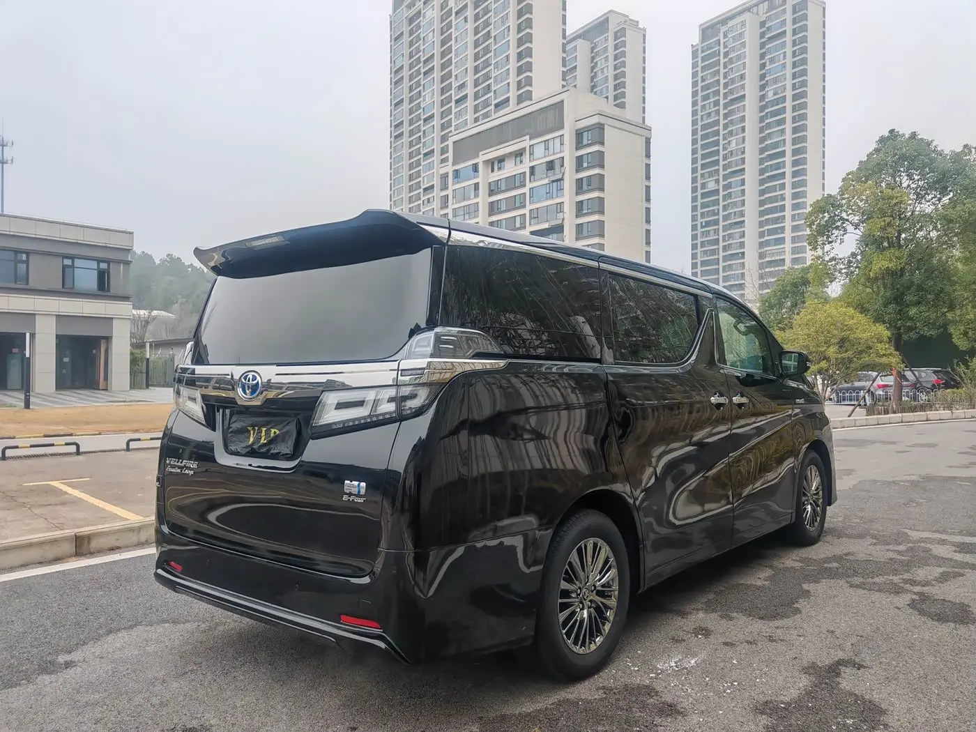 Toyota Vellfire 2019 — Фото 9/9