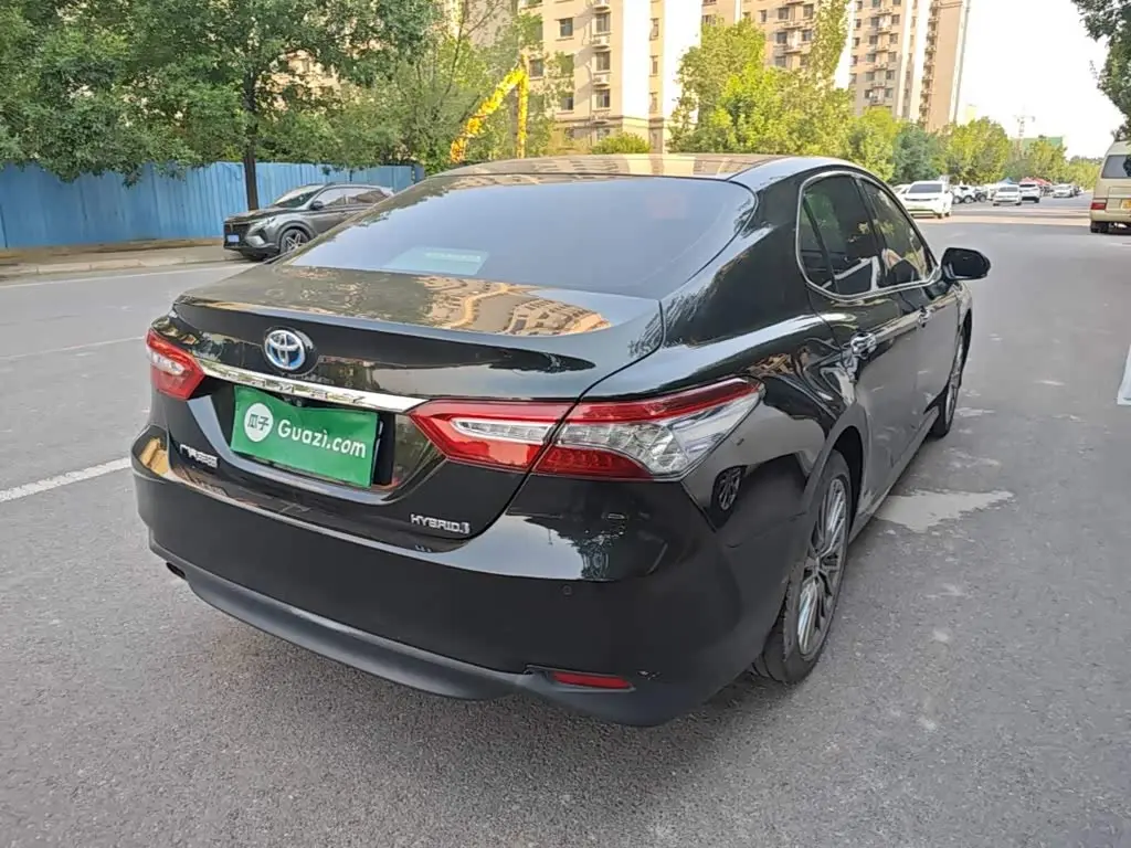 Toyota Camry 2020 — Şəkil 7/20