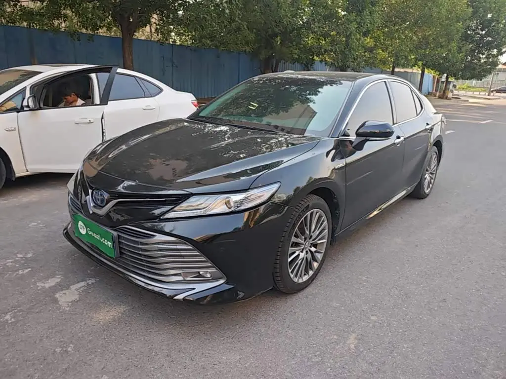 Toyota Camry 2020 — Şəkil 1/20