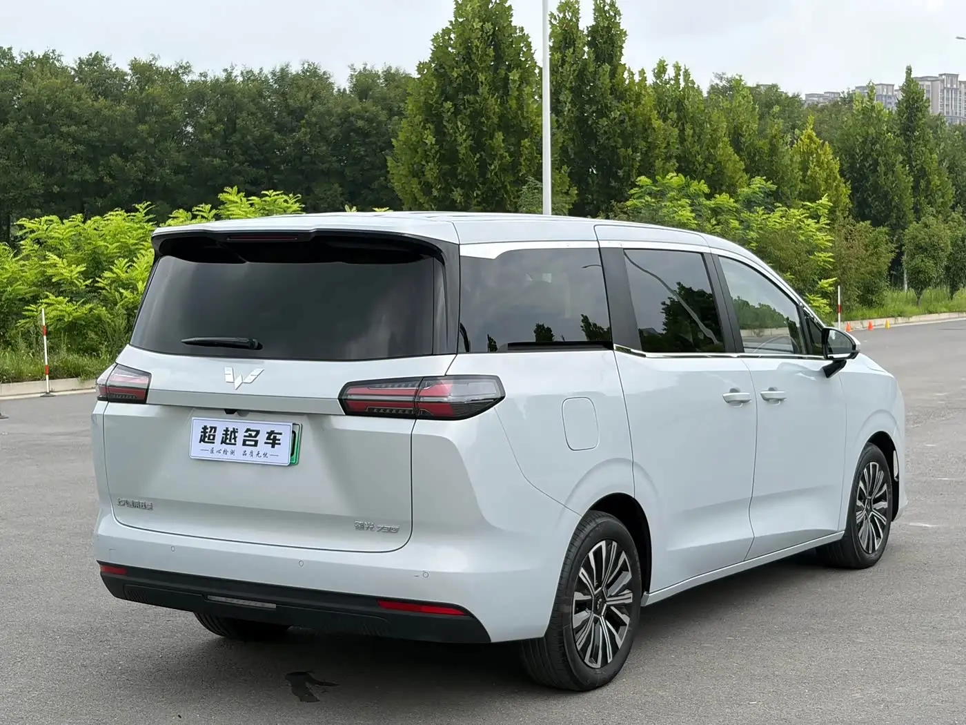 Wuling Motors Xingguang 730 New Energy 2025 — Photo 15/15