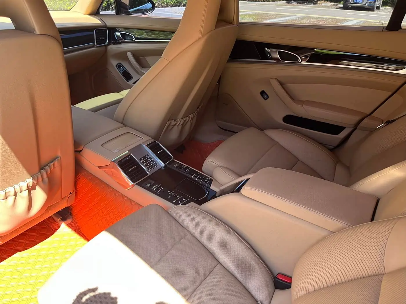 Porsche Panamera 2014 — Photo 6/20