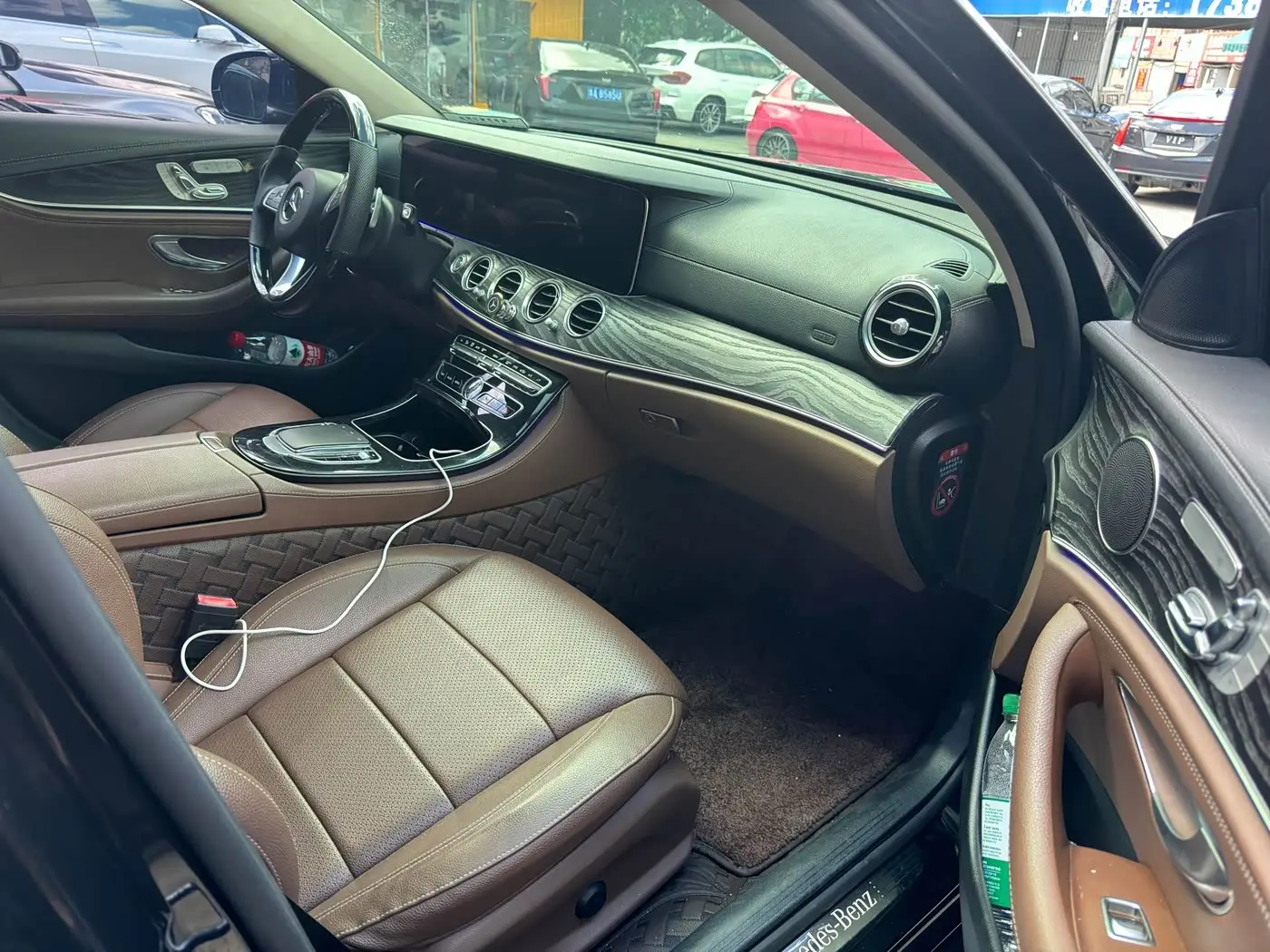 Mercedes-Benz E-Class 2017 — Фото 7/16