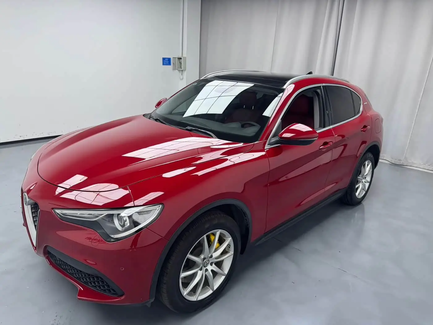 Alfa Romeo Stelvio 2020 — Фото 7/9