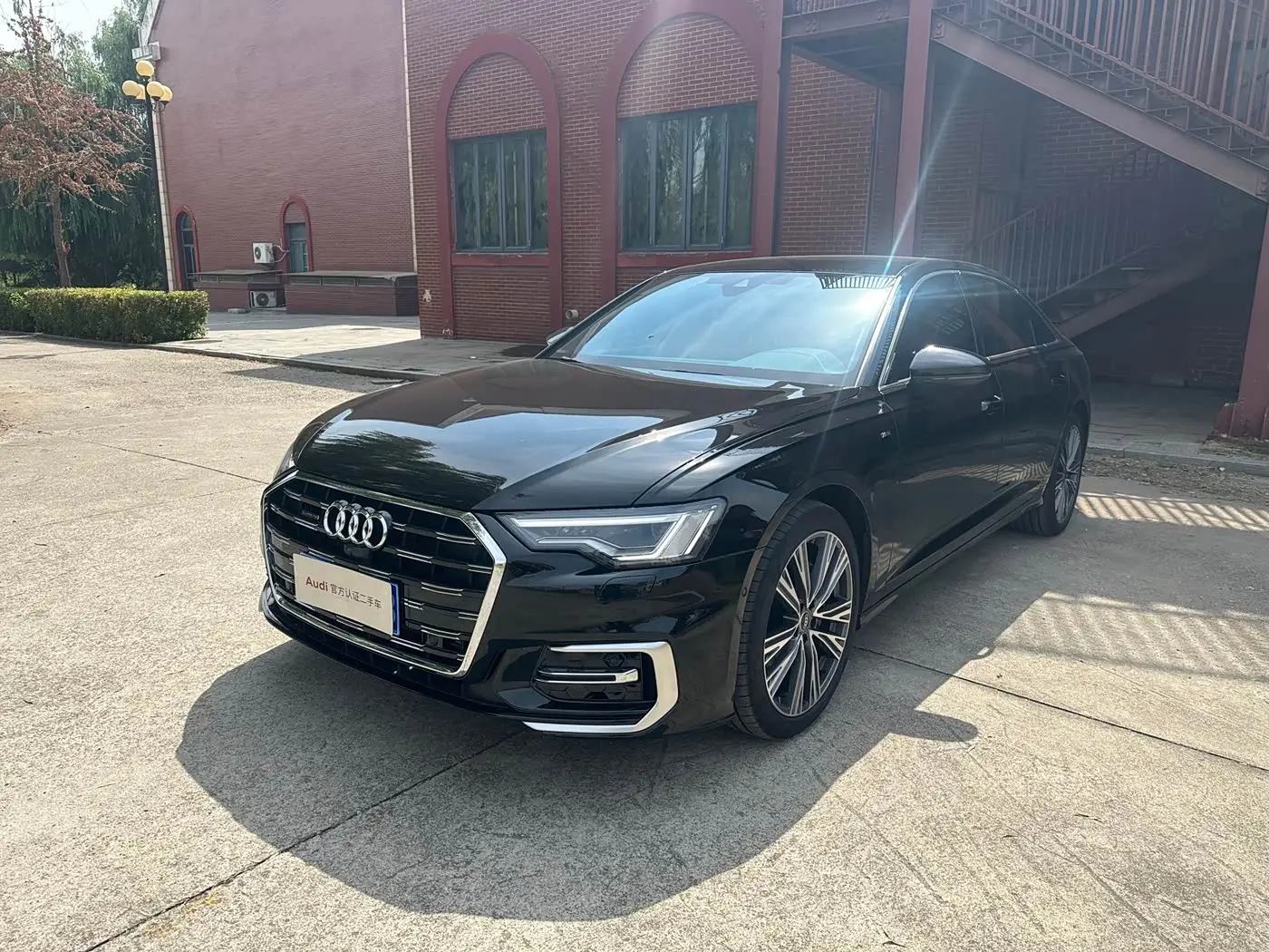 Audi A6L 2026 — Photo 1/16