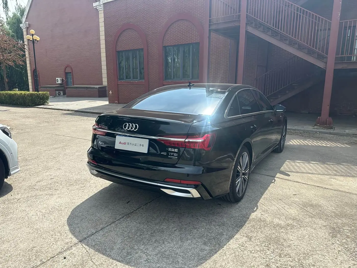 Audi A6L 2026 — Photo 6/16