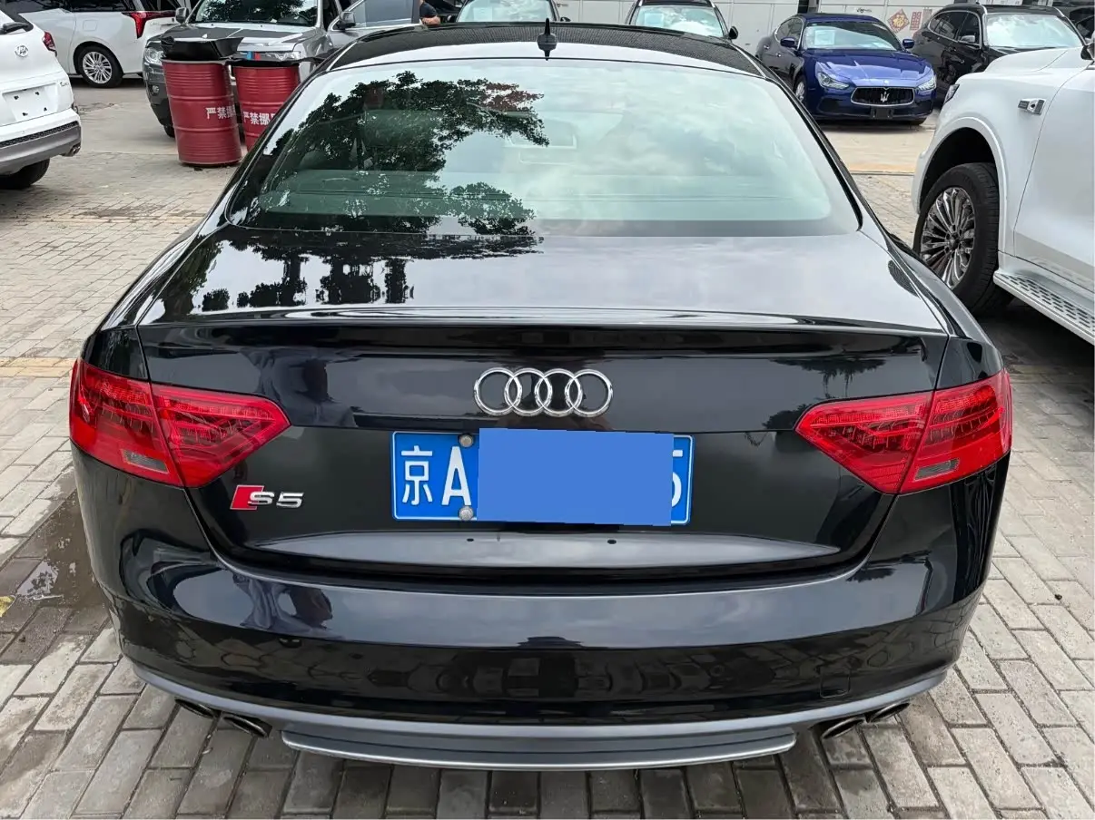 Audi S5 2014 — Photo 17/18