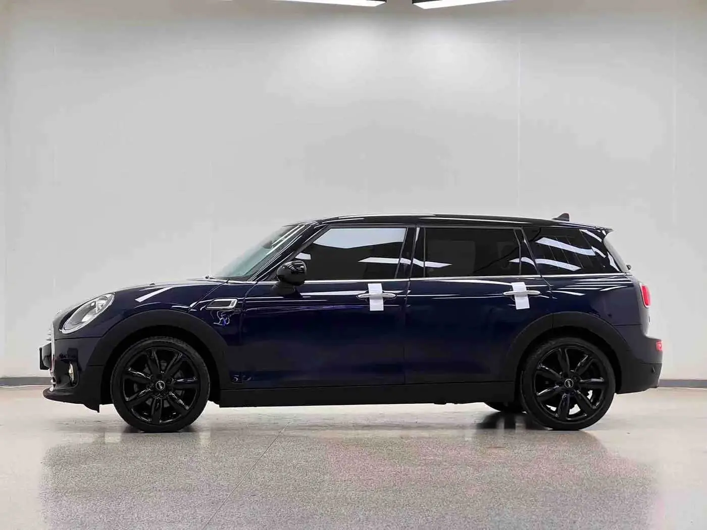 MINI CLUBMAN 2019 — Photo 4/20