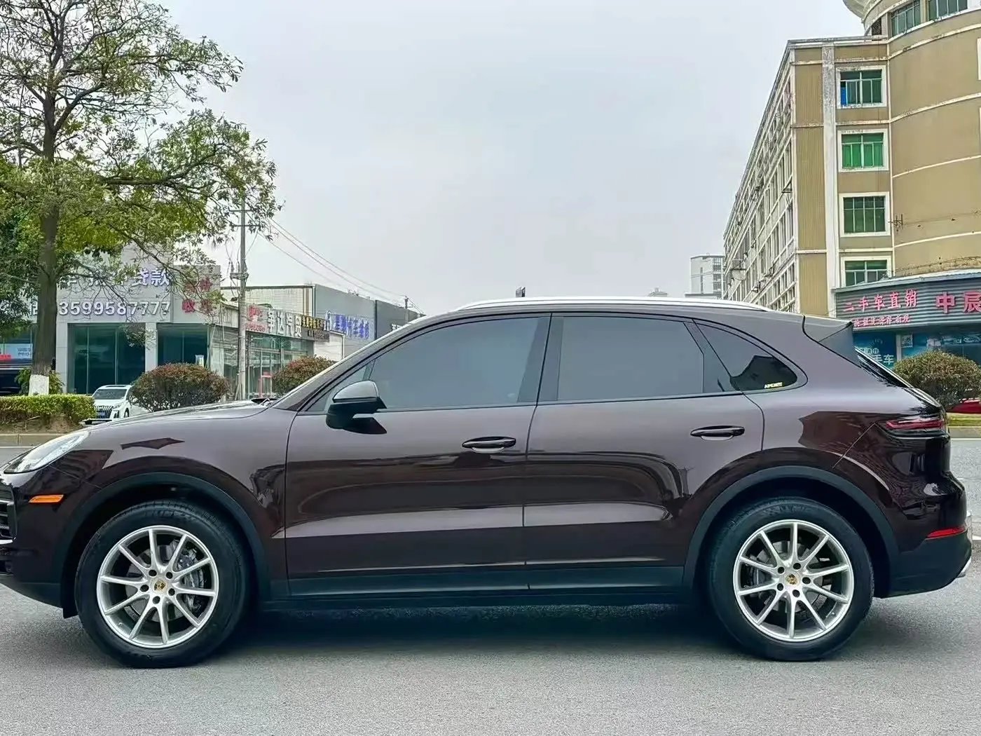 Porsche Cayenne 2020 — Фото 3/9
