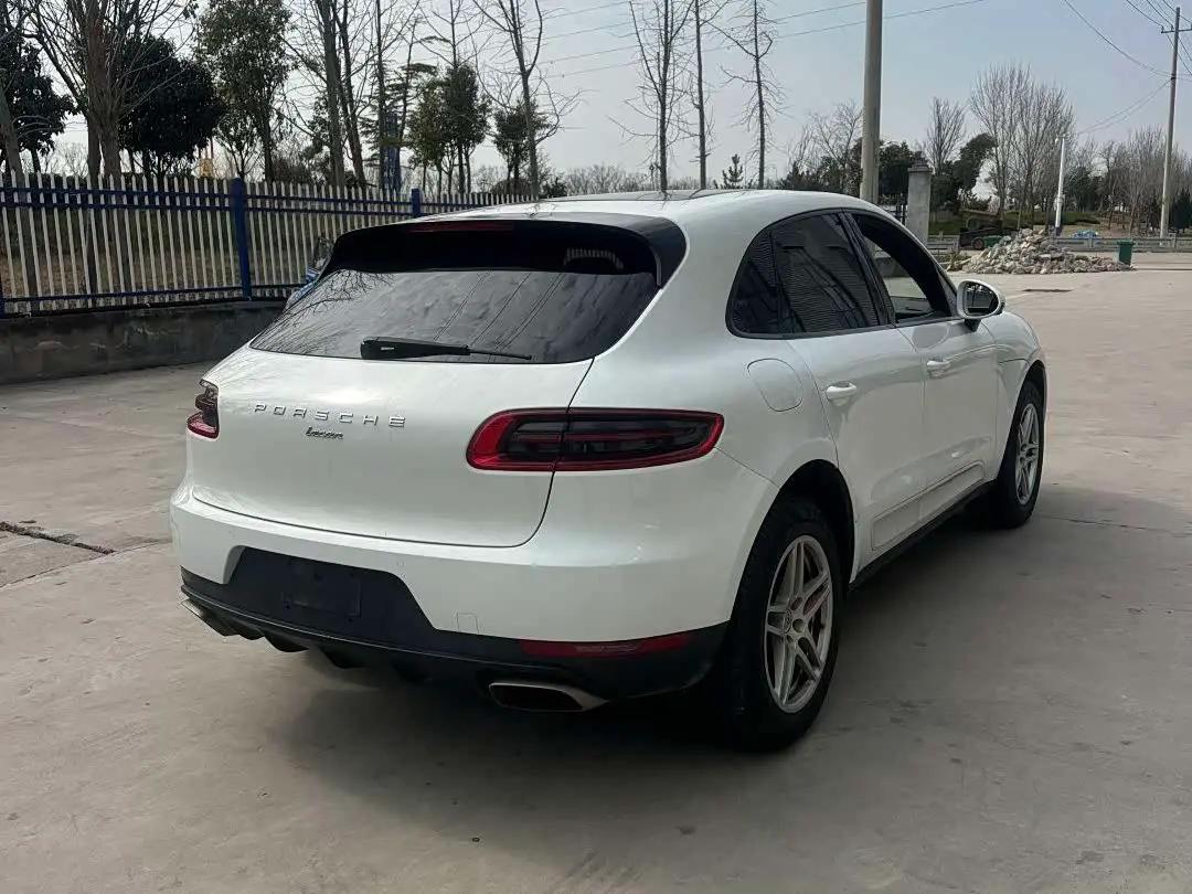 Porsche Macan 2018 — Photo 7/8