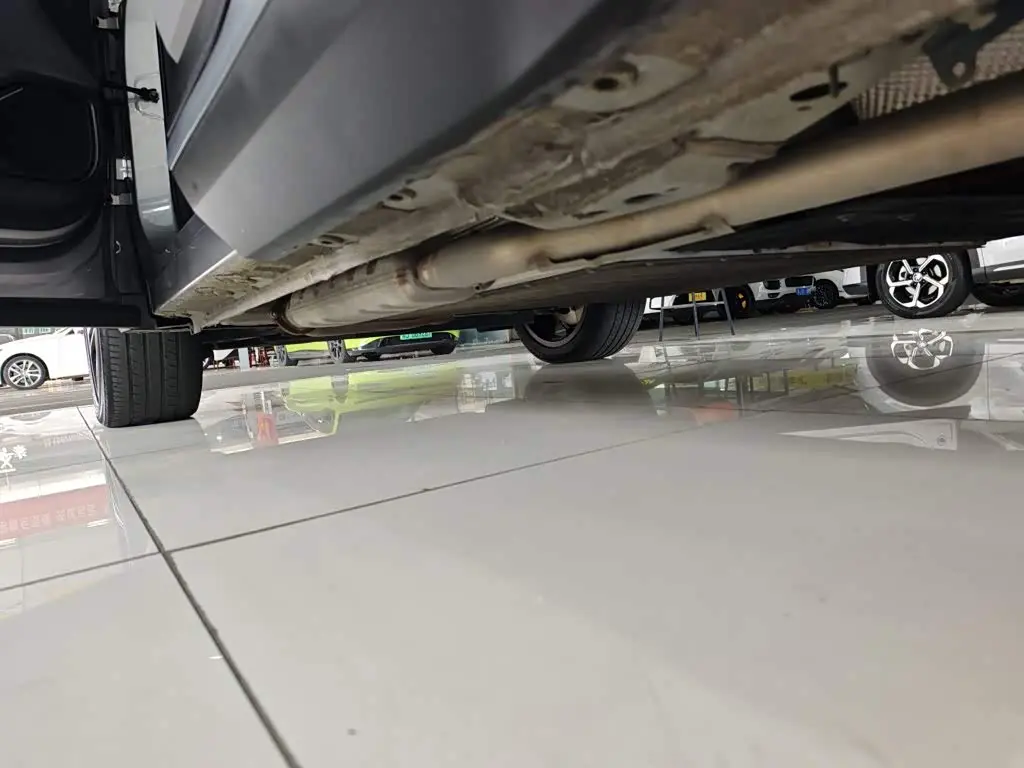 Geely Galaxy Galaxy L7 2024 — Photo 18/20