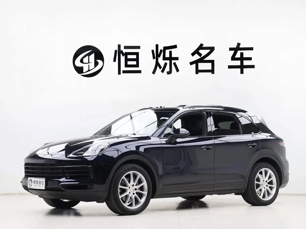 Porsche Cayenne 2022 — Photo 1/20