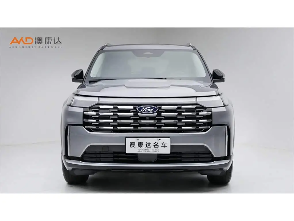 Ford Explorer 2026 — Фото 2/10