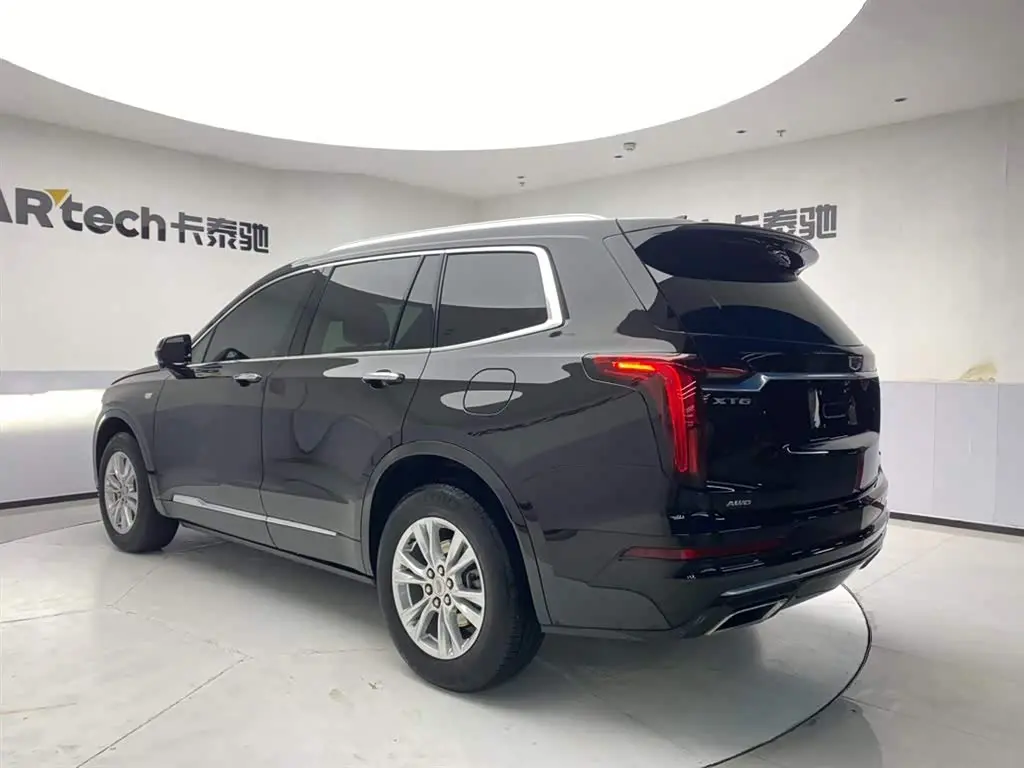 Cadillac XT6 2021 — Фото 8/20