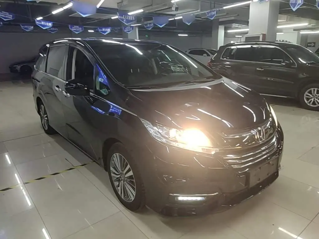 Honda Odyssey 2019 — Şəkil 4/20
