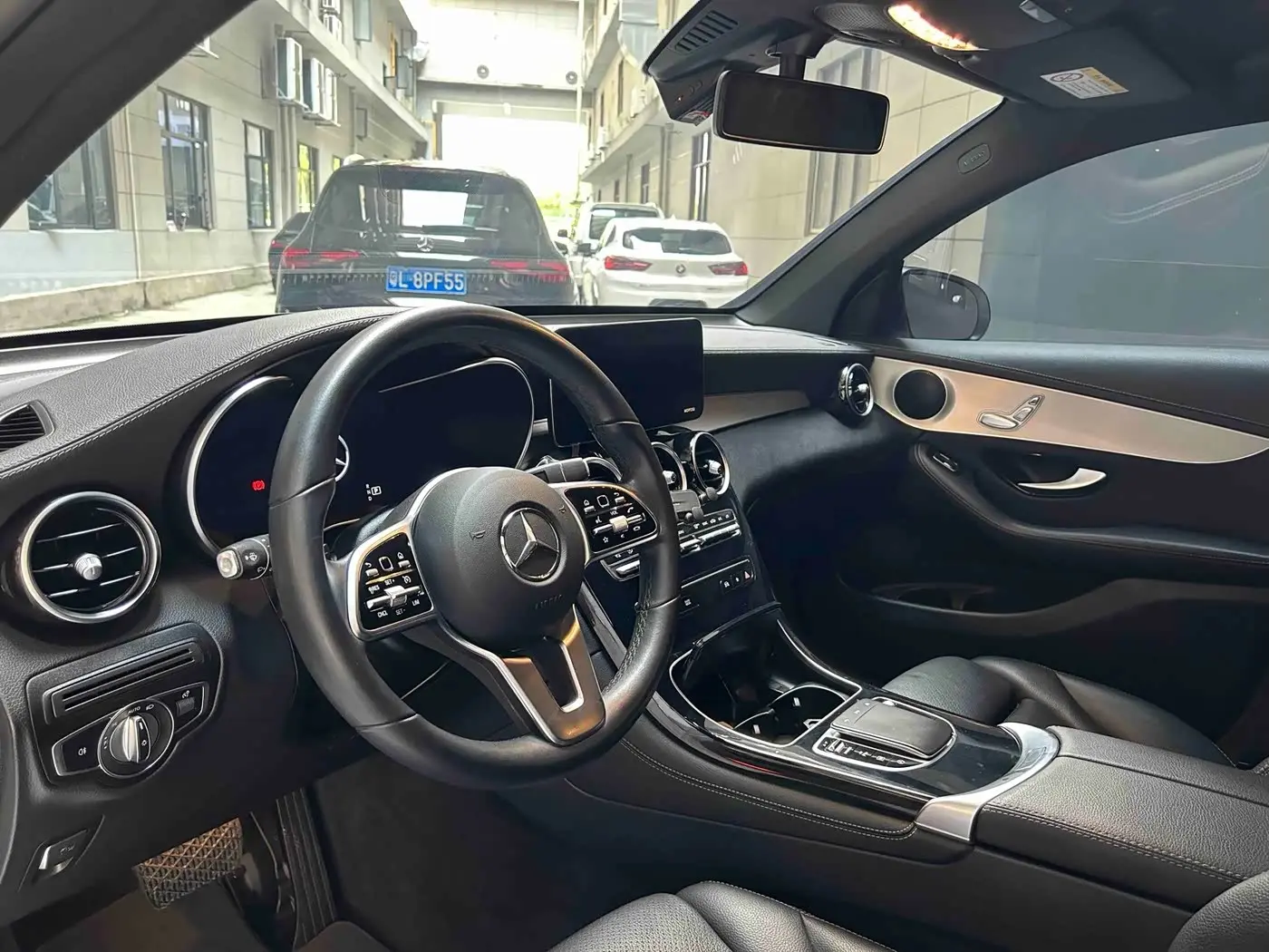 Mercedes-Benz GLC Coupe 2020 — Фото 15/20