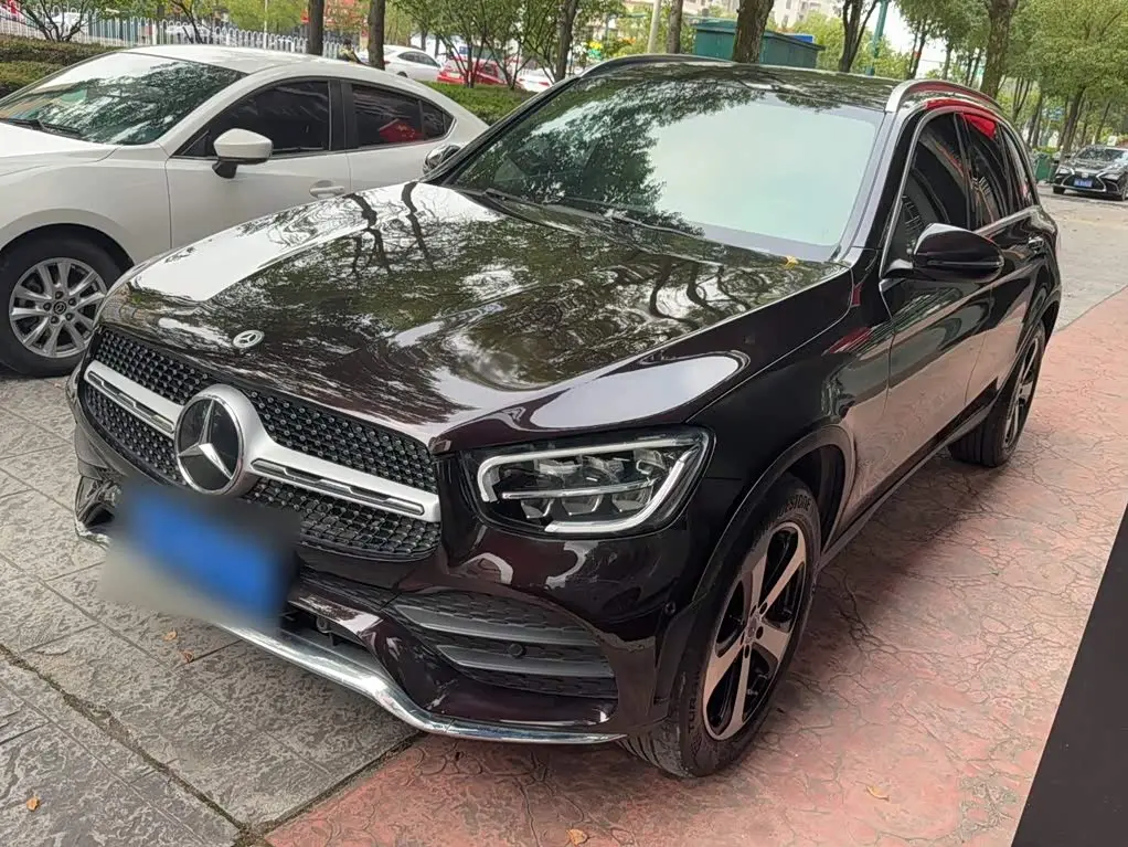 Mercedes-Benz GLC 2022 — Фото 2/13