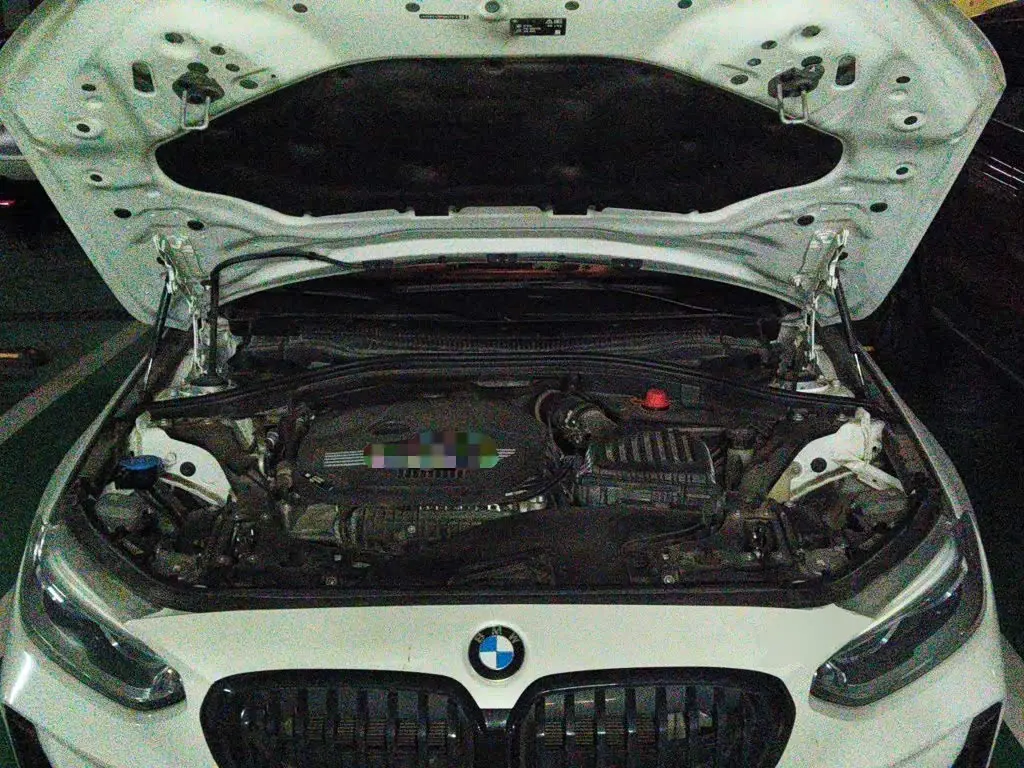BMW 1 Series 2023 — Photo 11/20