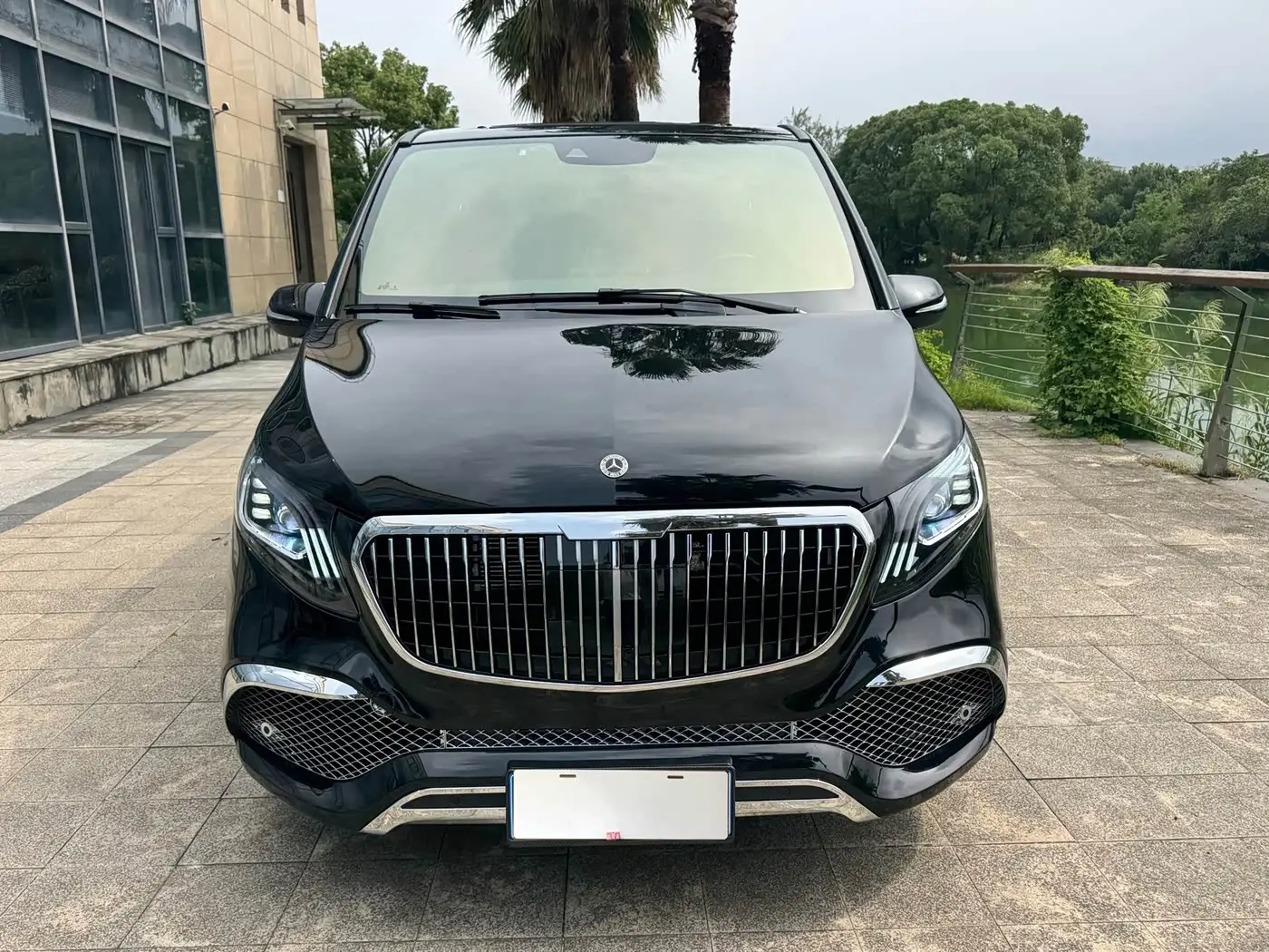 Mercedes-Benz V-Class, 2023