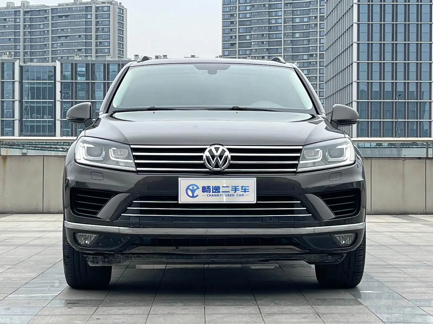Volkswagen Touareg 2017 — Photo 2/20