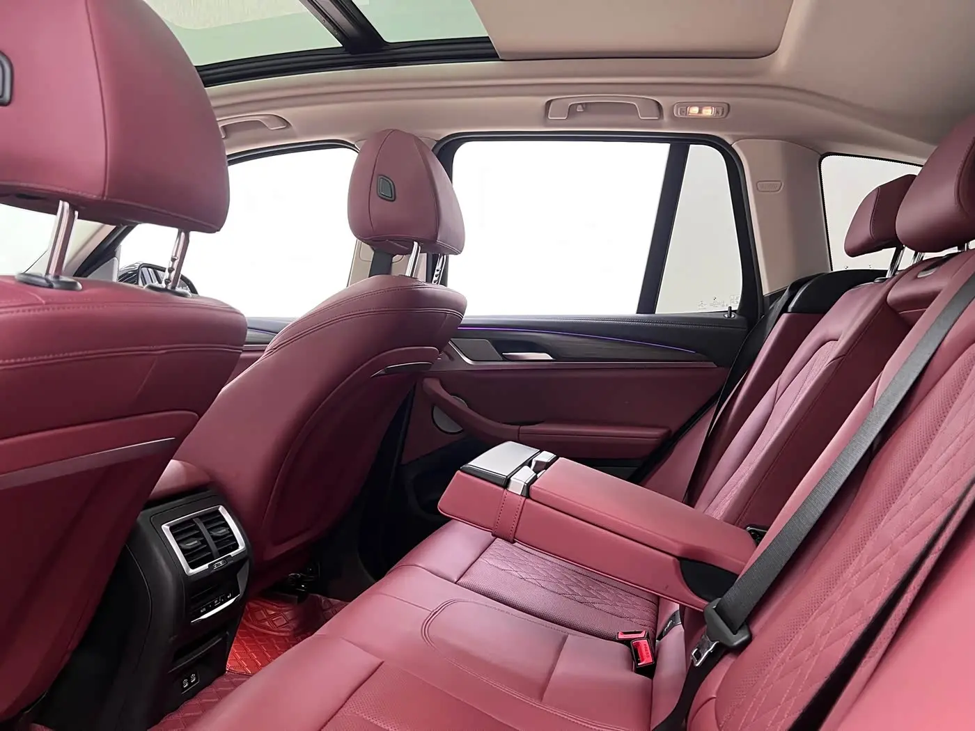 BMW X3 2023 — Photo 8/12