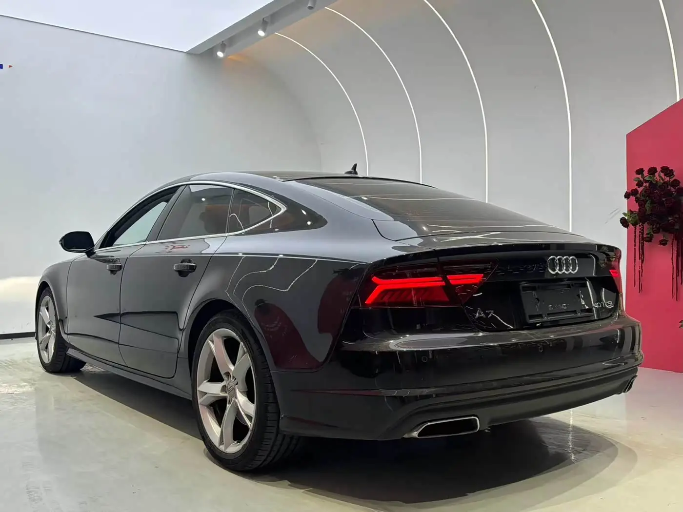 Audi A7 2017 — Фото 9/9