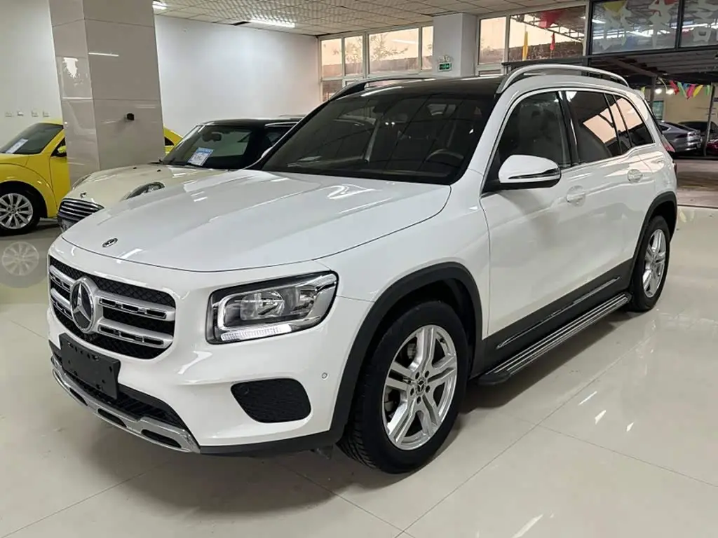 Mercedes-Benz GLB 2020 — Фото 2/20