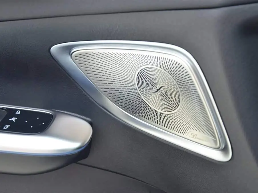 Mercedes-Benz C-Class 2024 — Фото 11/14