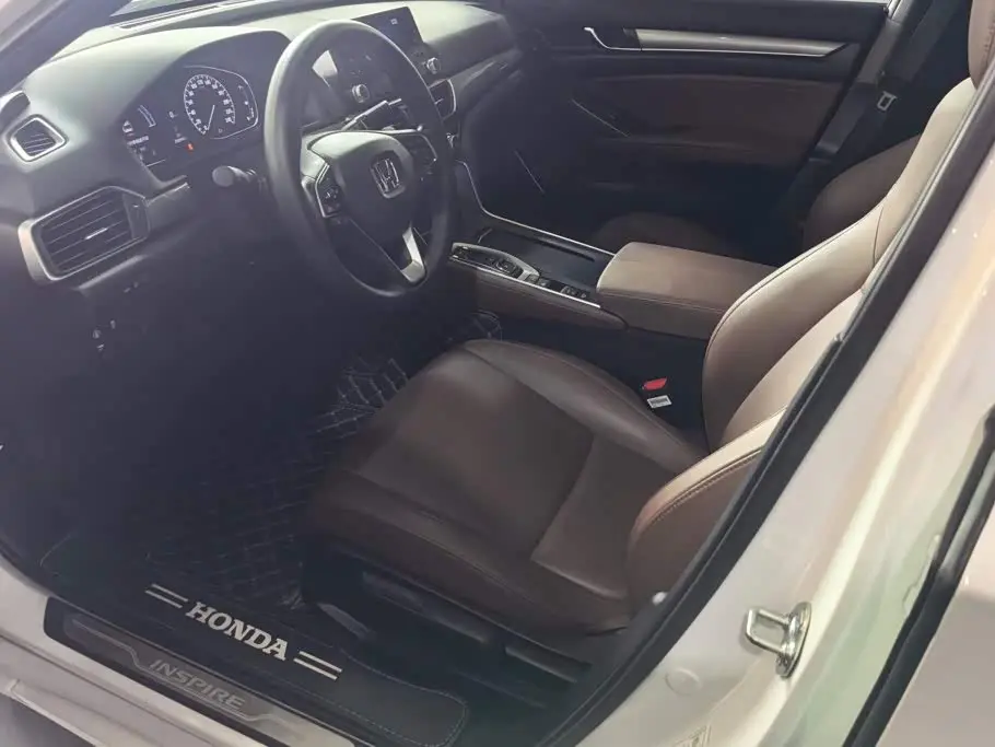 Honda Inspire 2022 — Photo 9/16