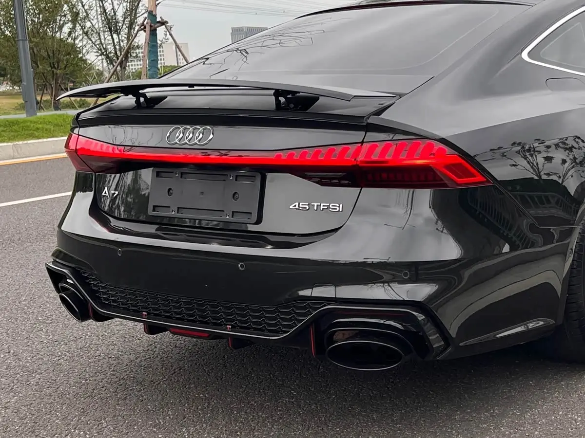 Audi A7 2021 — Photo 14/14