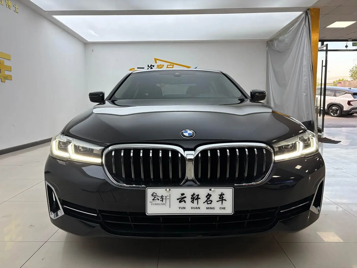 BMW 5 Series 2024 — Photo 2/20