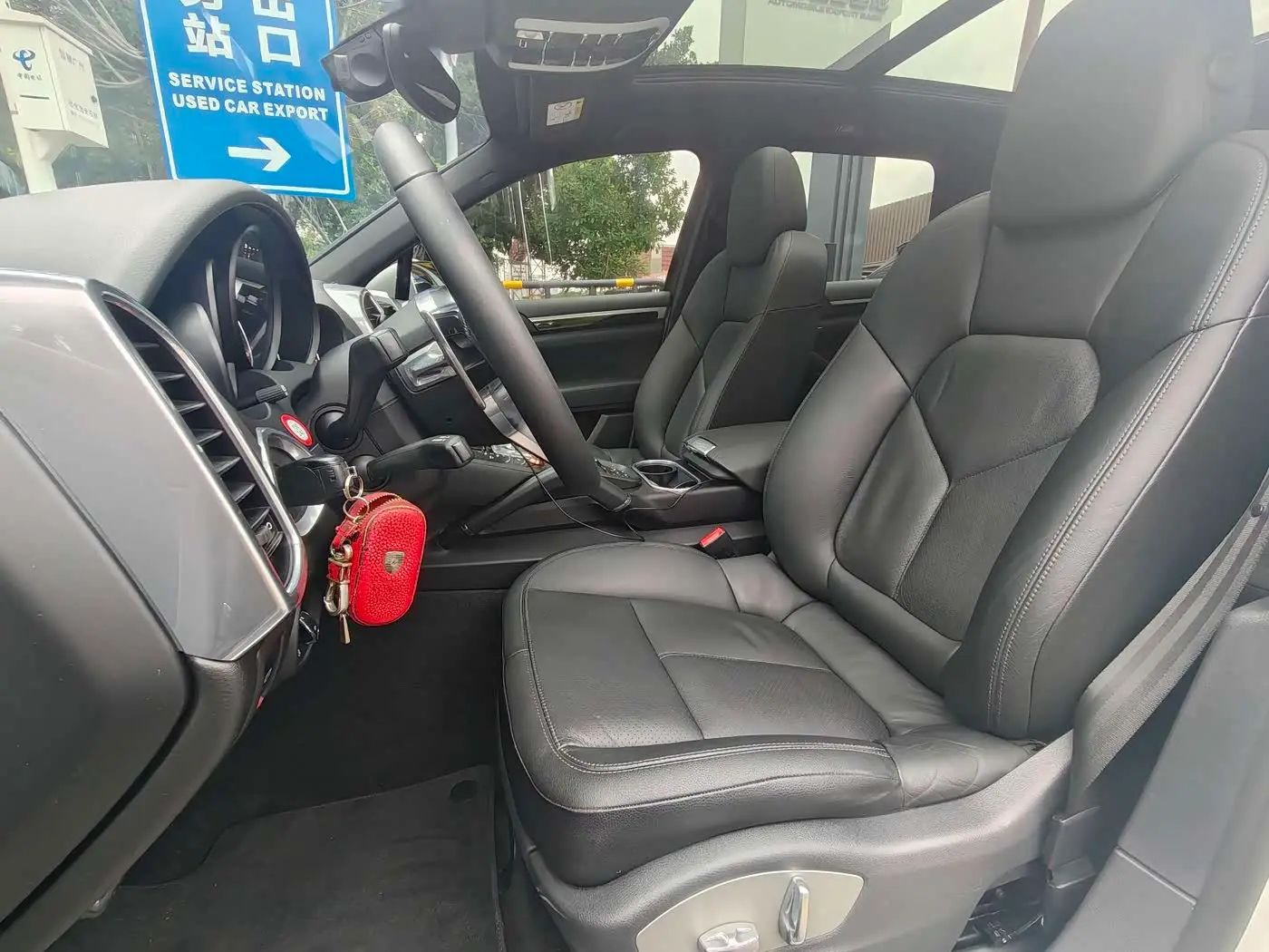 Porsche Cayenne 2015 — Photo 5/11