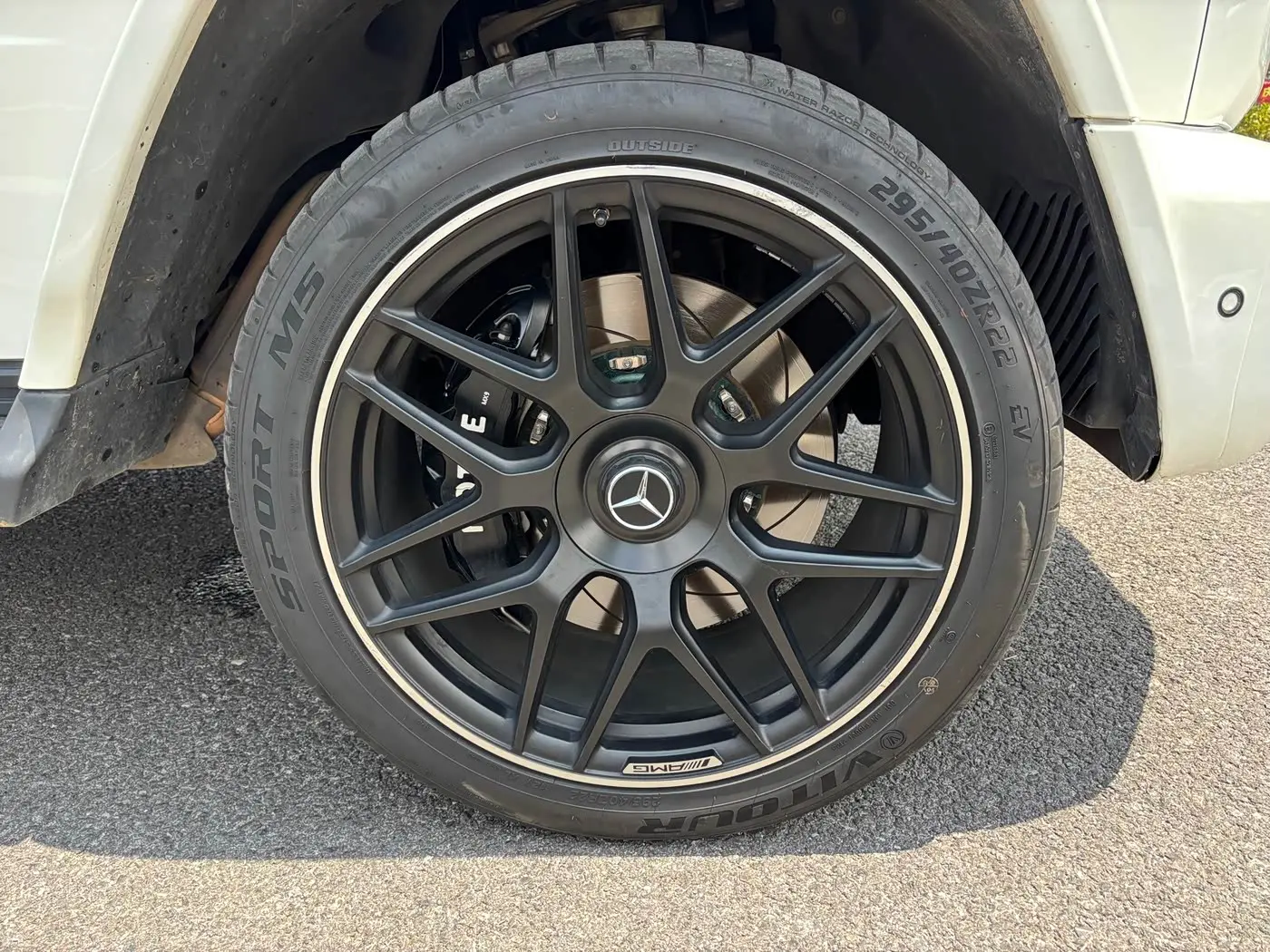 Mercedes-Benz G-Class 2022 — Фото 16/18