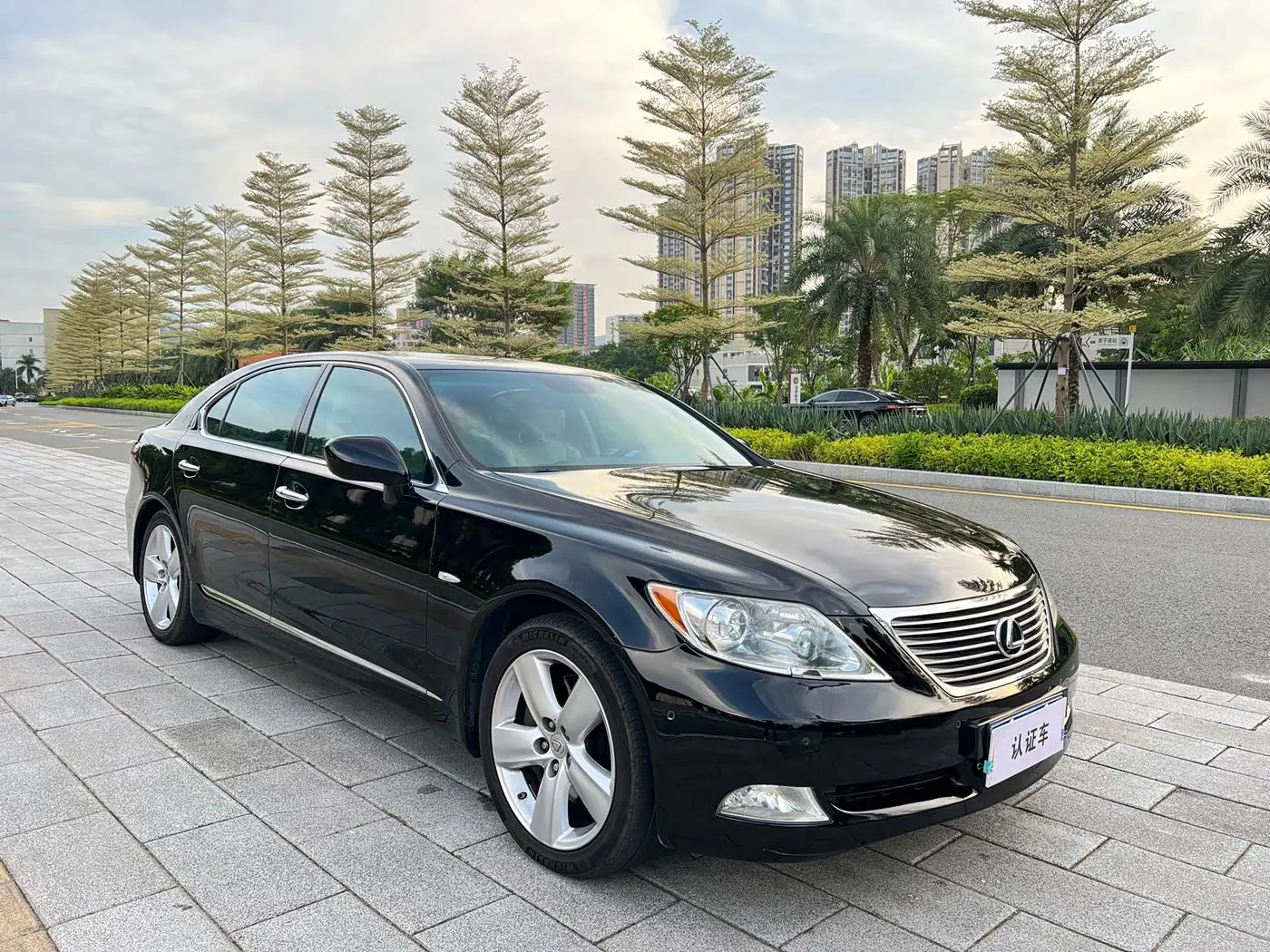 Lexus LS 2006 — Фото 3/20