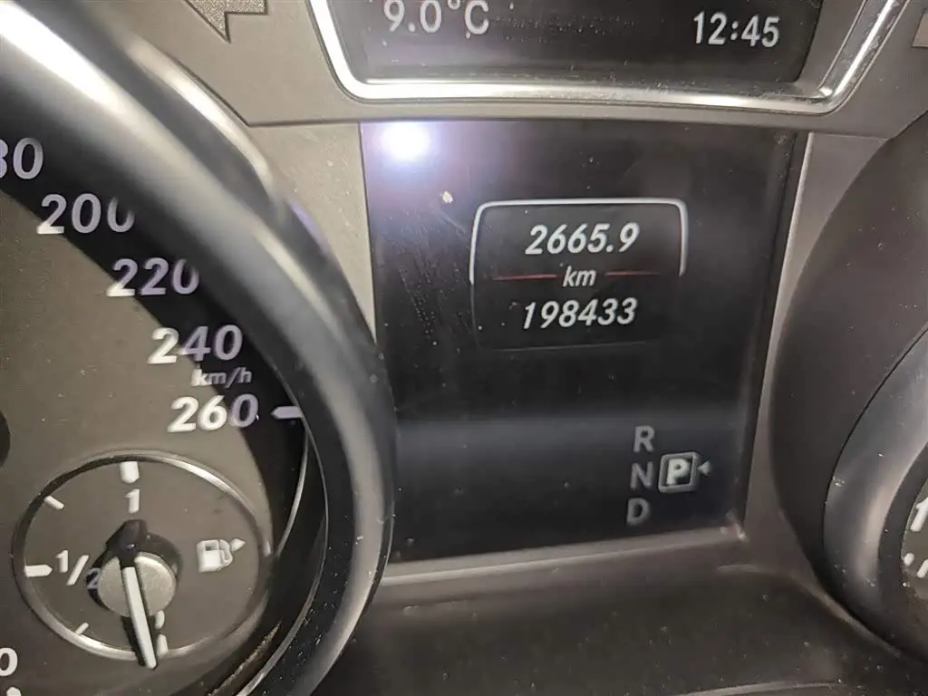 Mercedes-Benz GL-Class 2015 — Фото 5/20