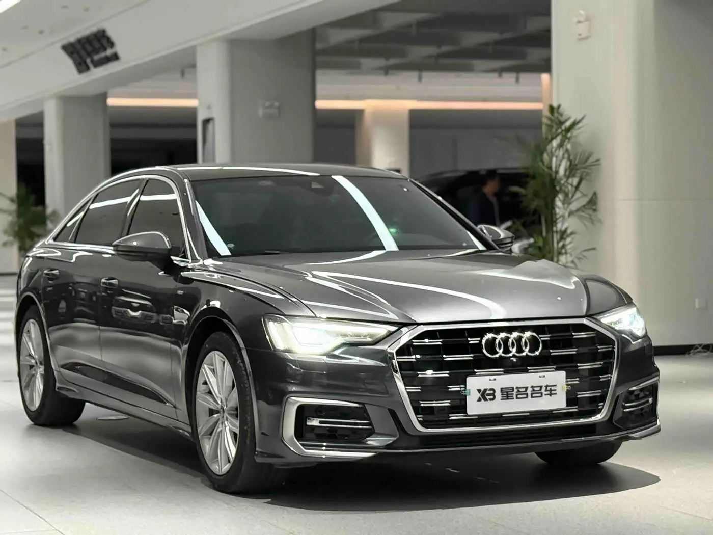 Audi A6L 2024 — Photo 13/18