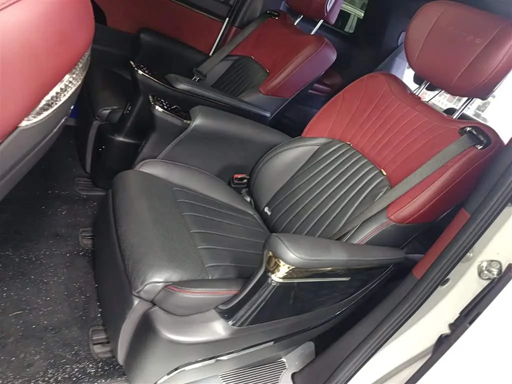 GAC Trumpchi Trumpchi M8 2023 — Фото 17/20