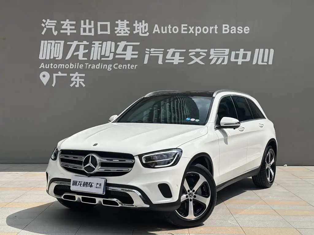 Mercedes-Benz GLC 2022 — Фото 1/15