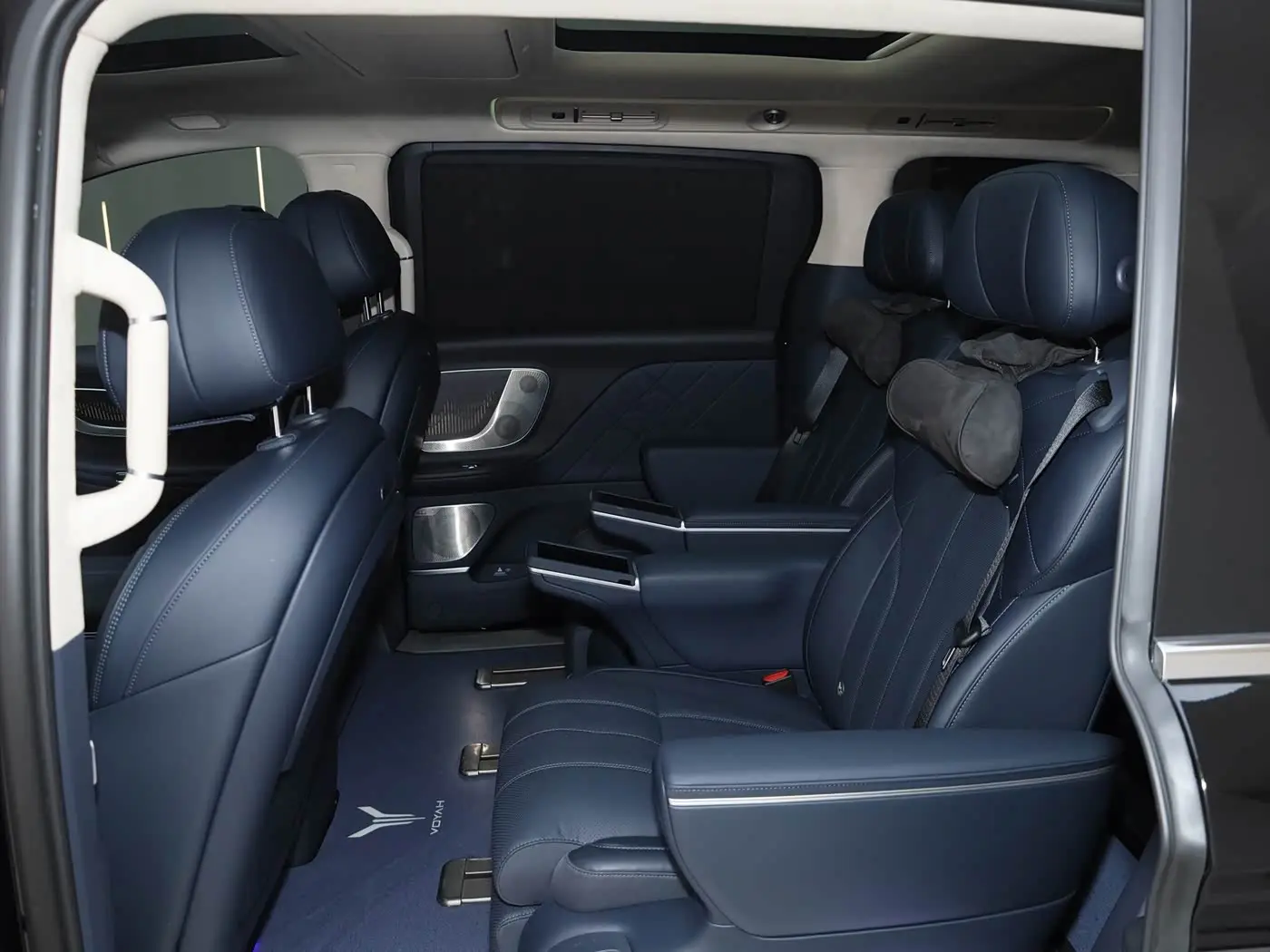 Voyah Auto Voyah Dreamer 2025 — Photo 18/20