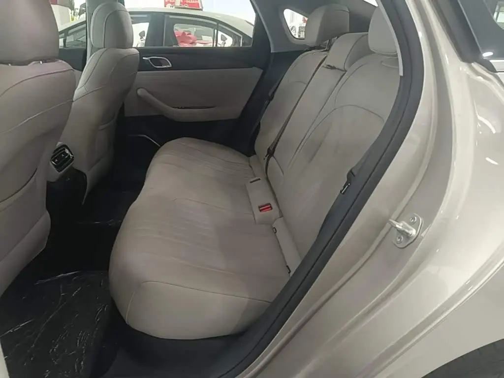 Geely Galaxy Galaxy Stellar 6 2025 — Photo 17/20