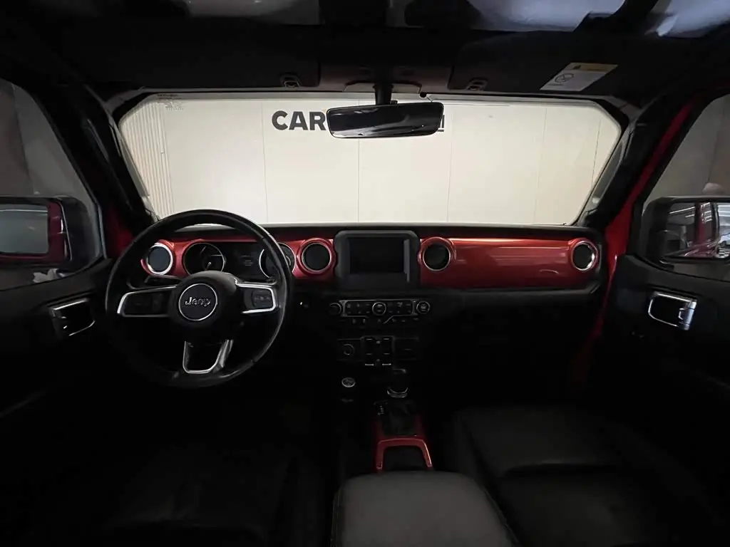 Jeep Wrangler 2021 — Фото 12/20